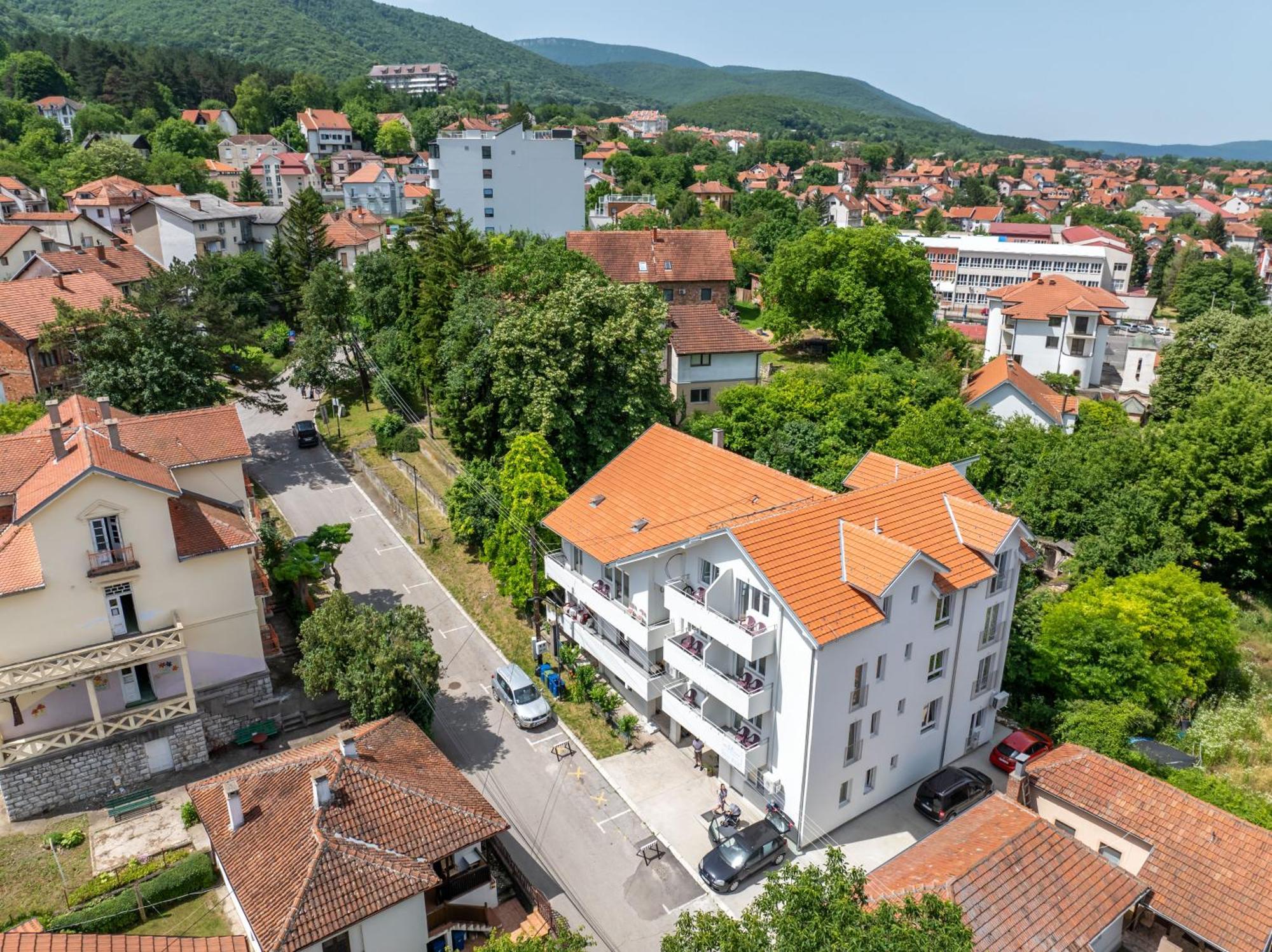 Milutinn-Lipa Soko Banja Exterior foto